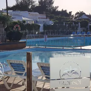 Nelidas Pri. Bungalow Pool & Wifi Free. Сasa de vacaciones